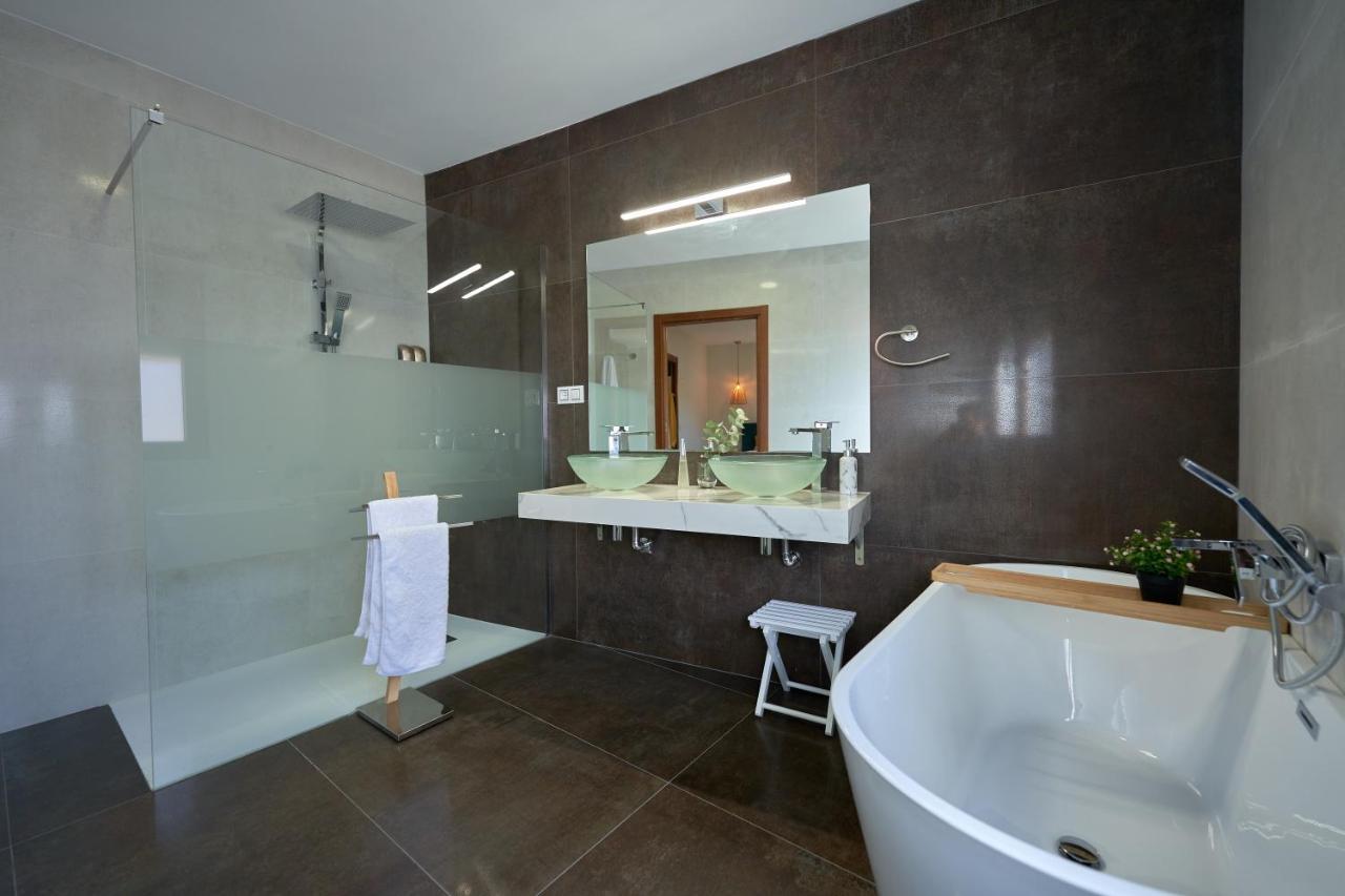 Duplex Casa De Las Argollas Grand Suite Parking Gratis Plasencia Exterior foto